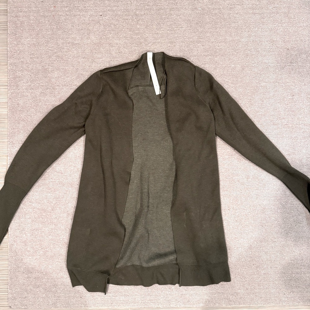 Lululemon long green cardigan size 6